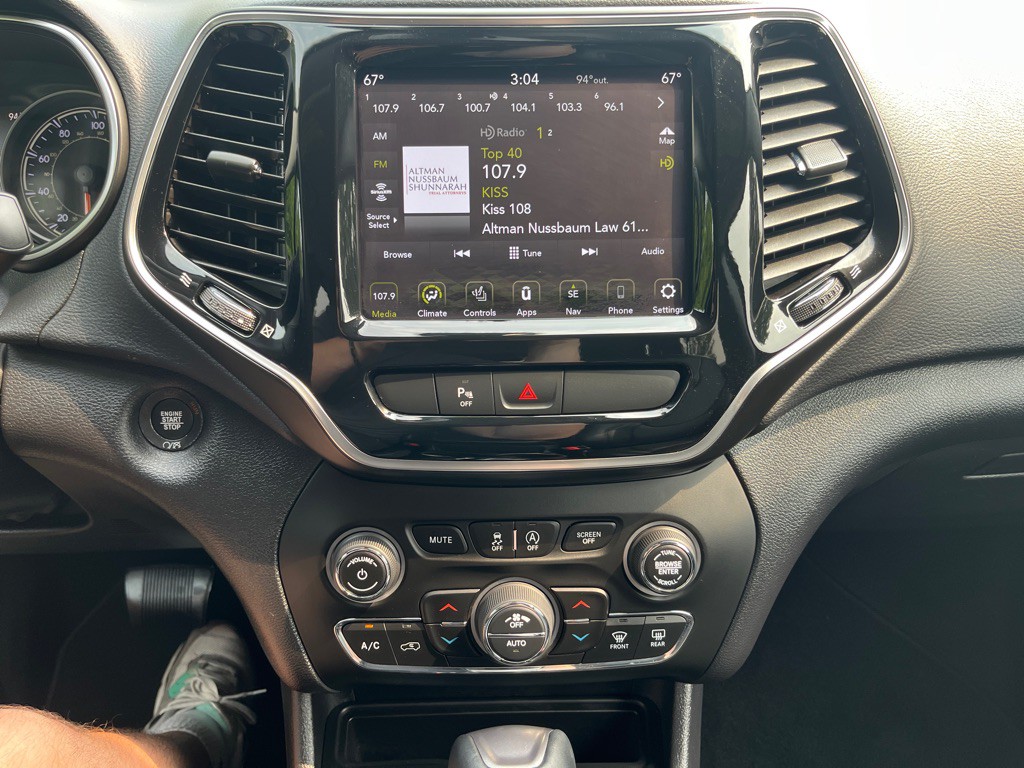 2020 Jeep Cherokee Image 24