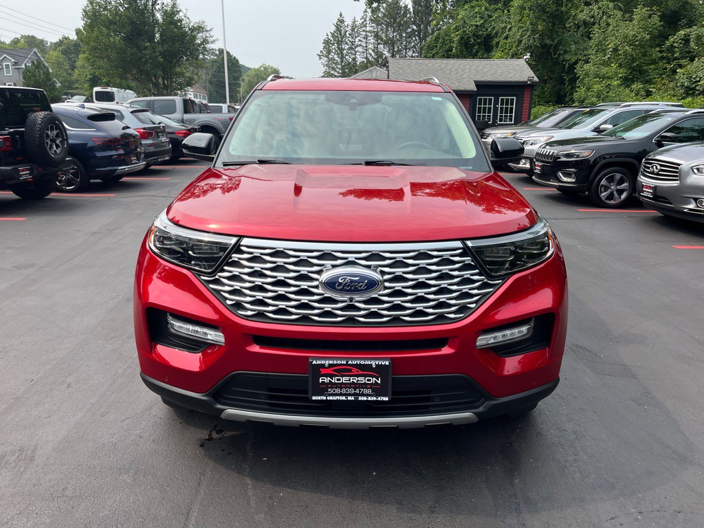 2021 Ford Explorer Image 3