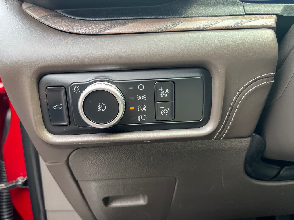 2021 Ford Explorer Image 23