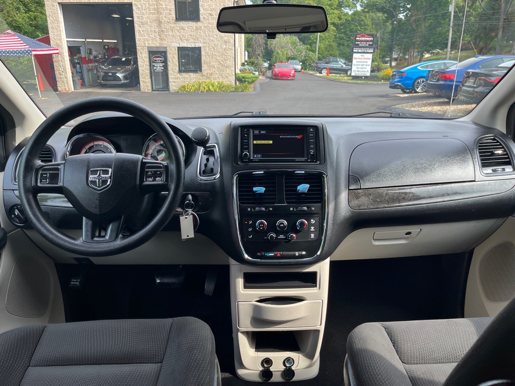 2017 Dodge Grand Caravan Image 16