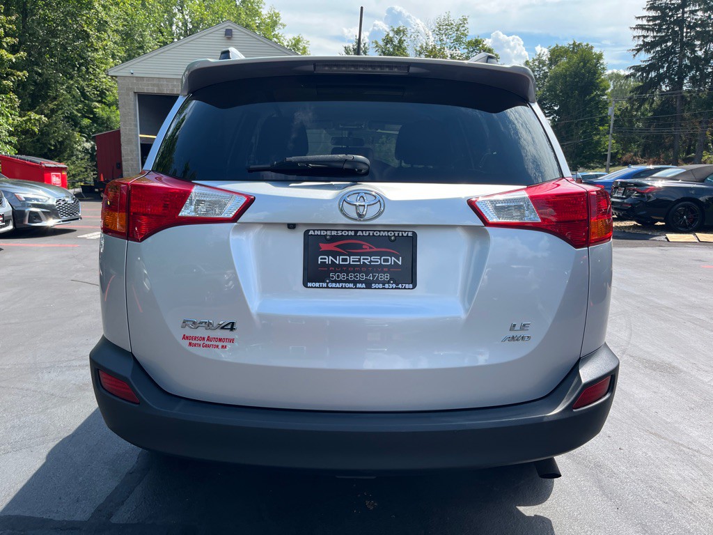 2015 Toyota Rav4 Image 10