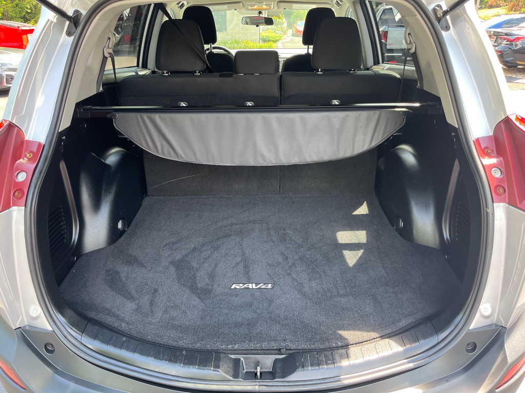 2015 Toyota Rav4 Image 11
