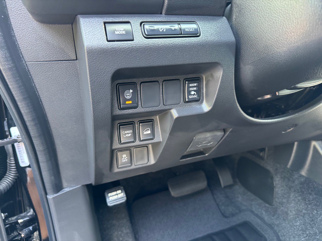 2024 Nissan Frontier Image 22