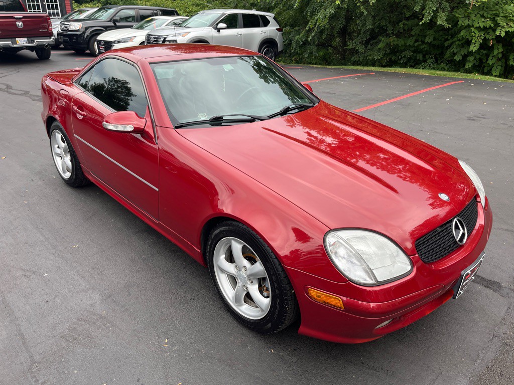 2001 Mercedes-Benz SLK-Class Image 4