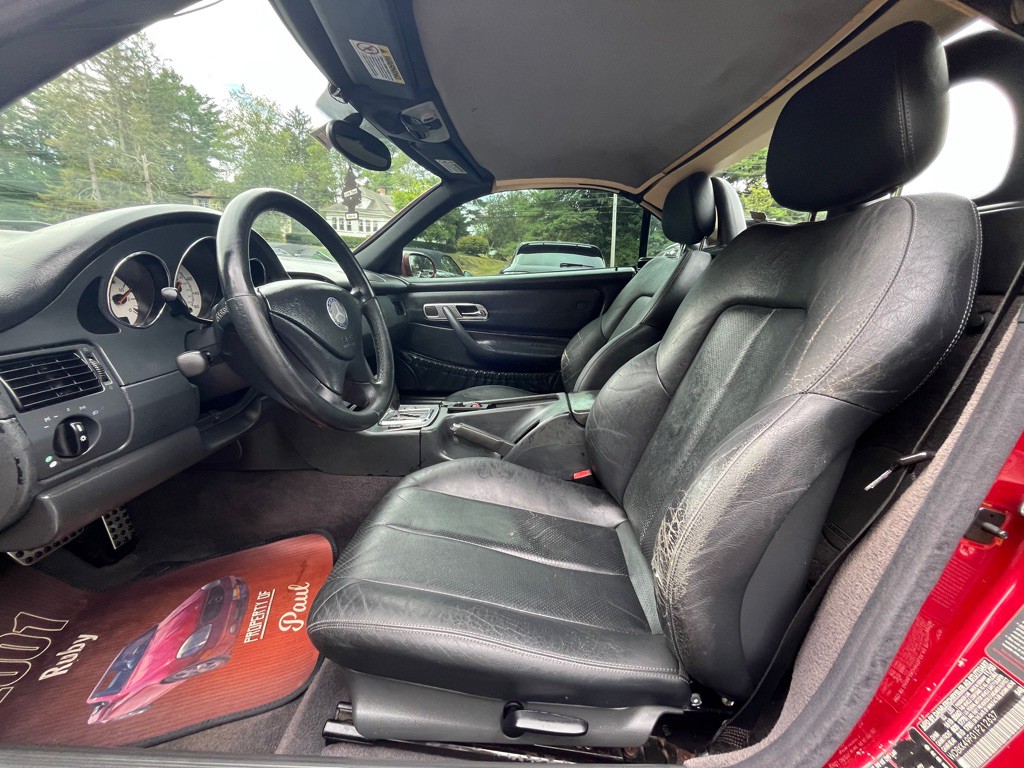 2001 Mercedes-Benz SLK-Class Image 11