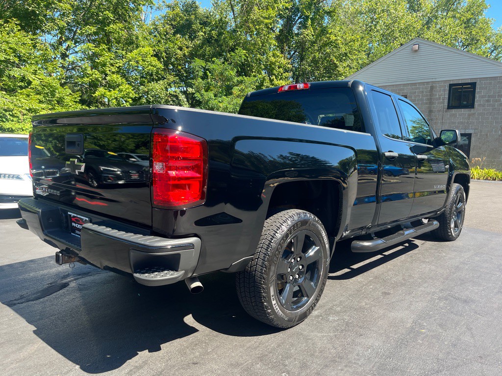 2018 Chevrolet Silverado 1500 Image 9