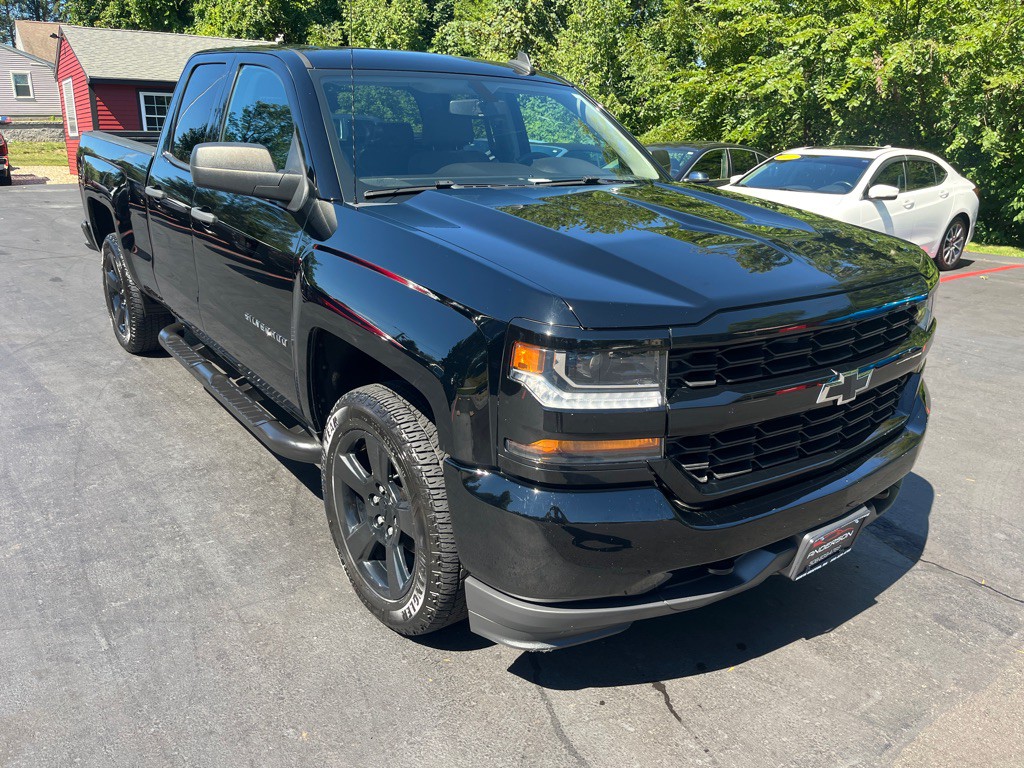 2018 Chevrolet Silverado 1500 Image 4