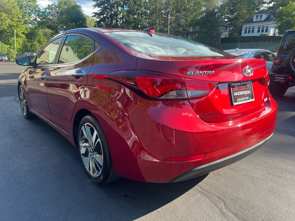 2016 Hyundai Elantra Image 11