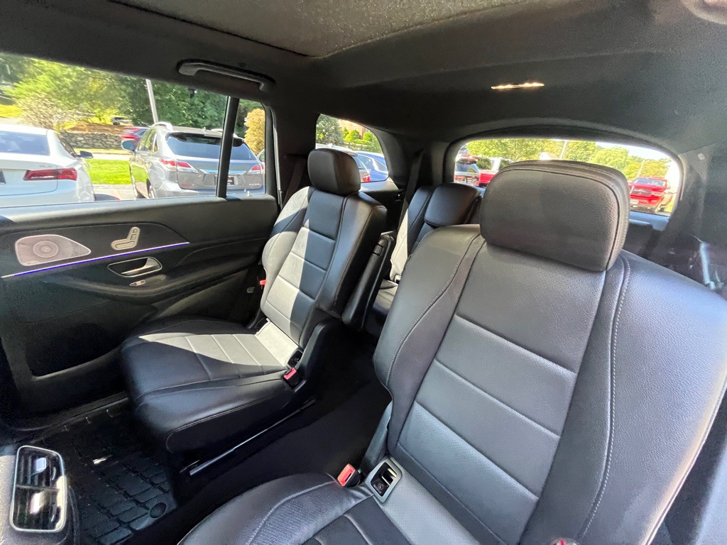 2020 Mercedes-Benz GLS-Class Image 16