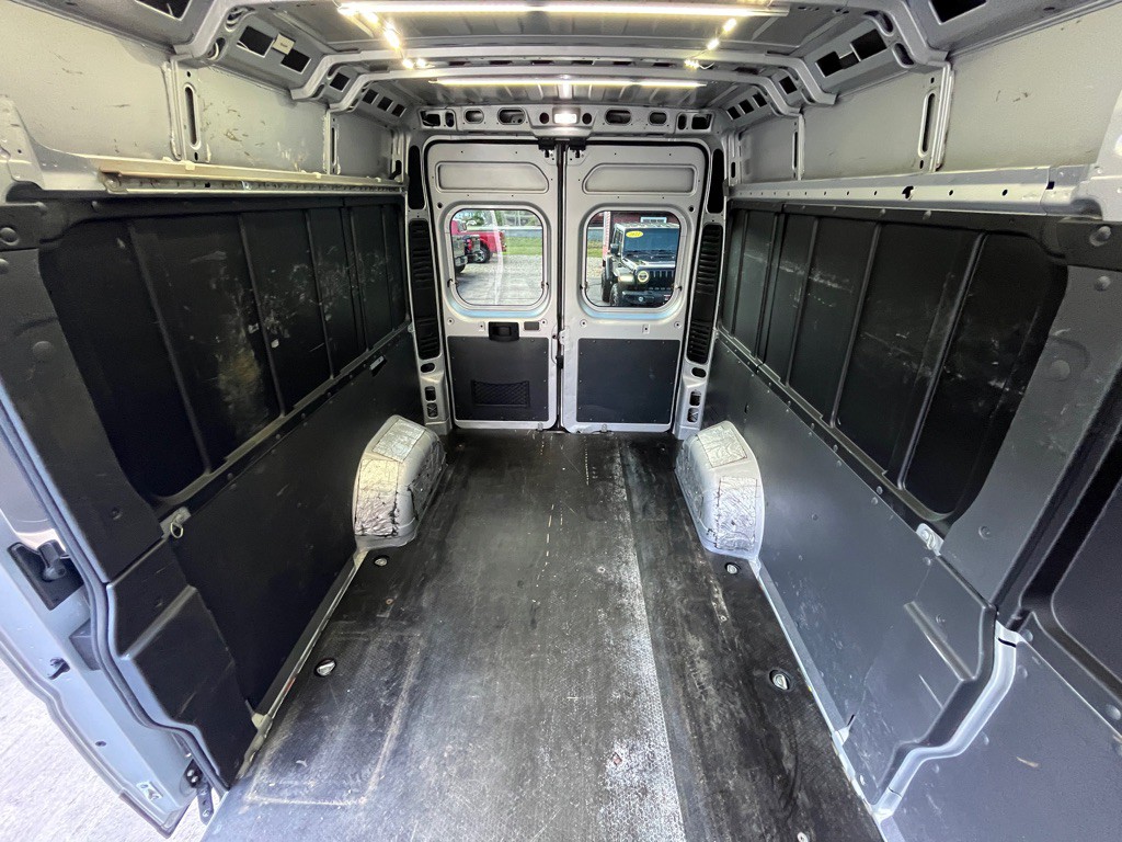 2015 RAM Promaster Image 9