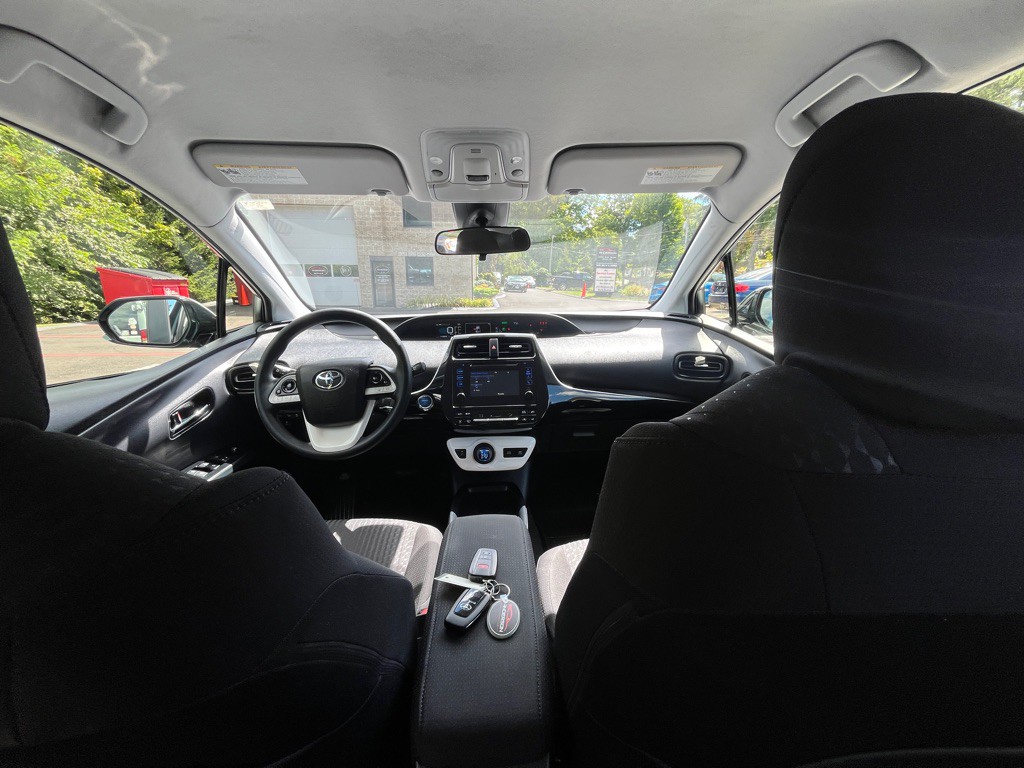 2018 Toyota Prius Image 13