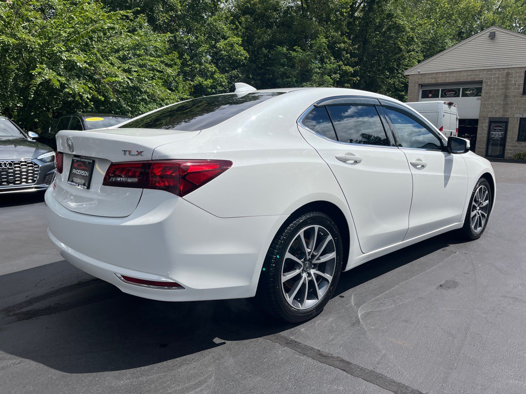 2017 Acura TL Image 8