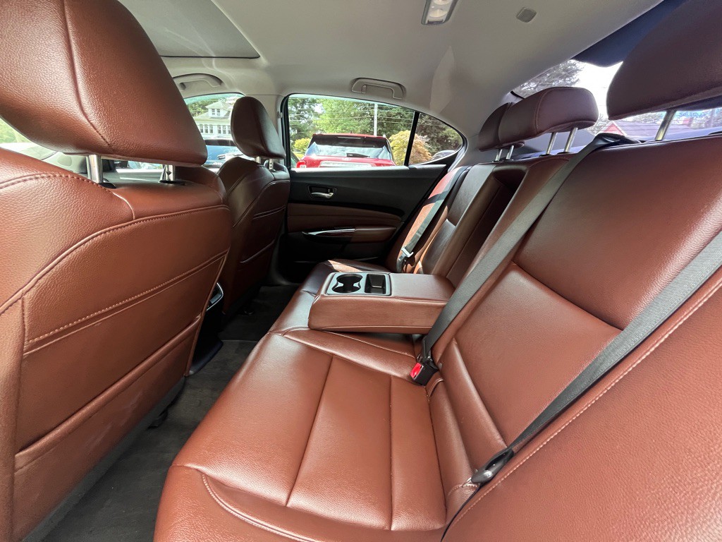 2017 Acura TL Image 13