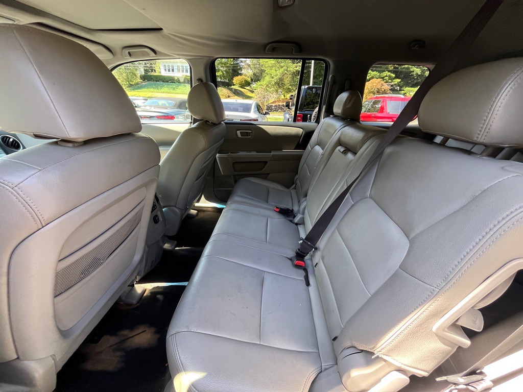 2011 Honda Pilot Image 12