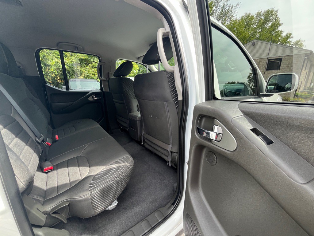 2019 Nissan Frontier Image 7