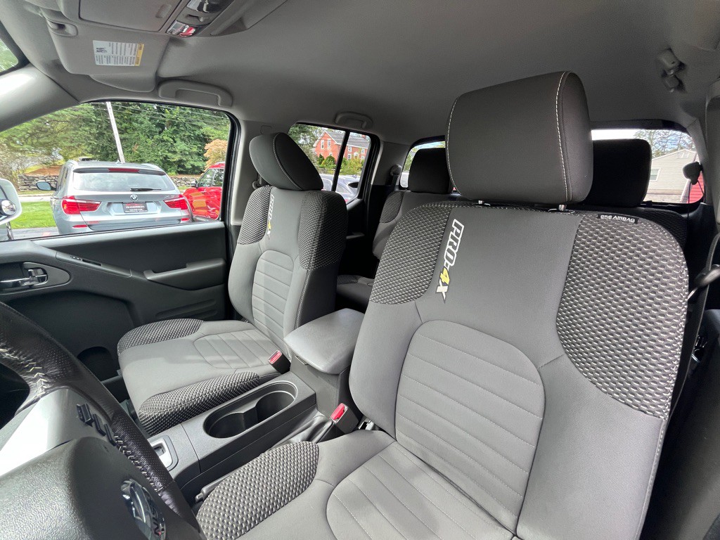 2019 Nissan Frontier Image 16