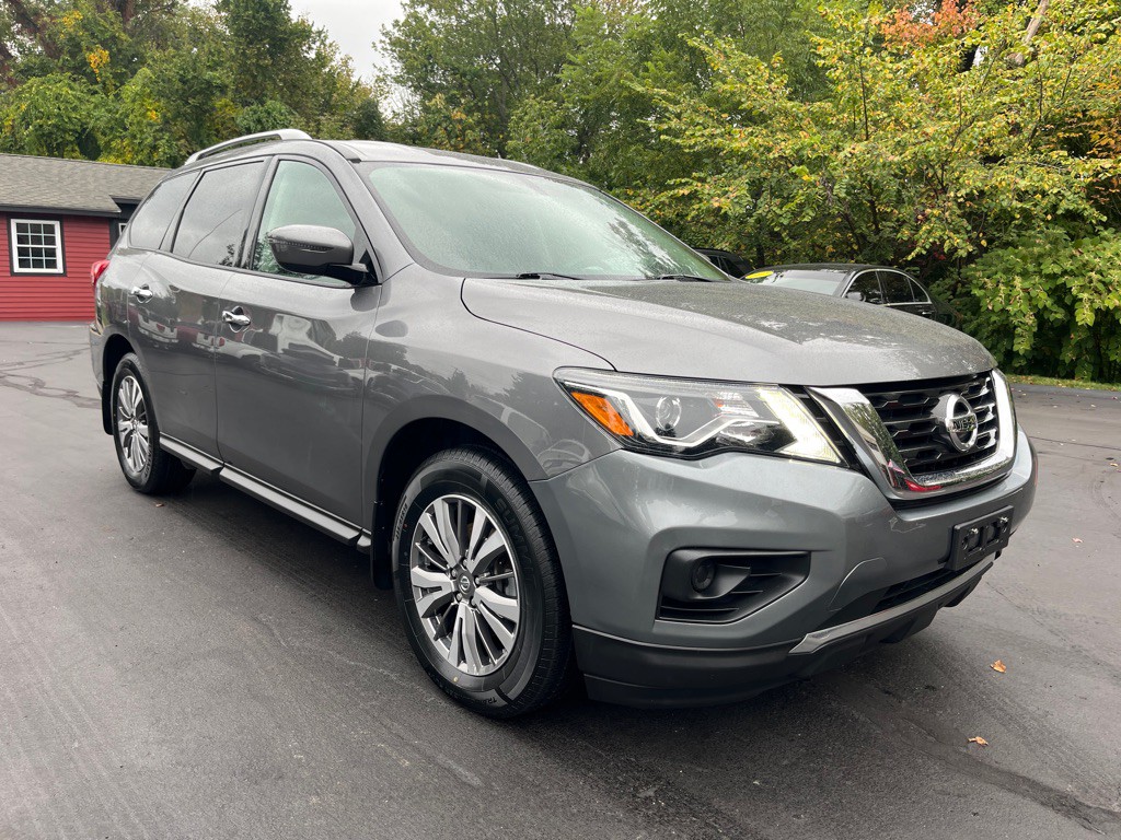 2019 Nissan Pathfinder Image 4