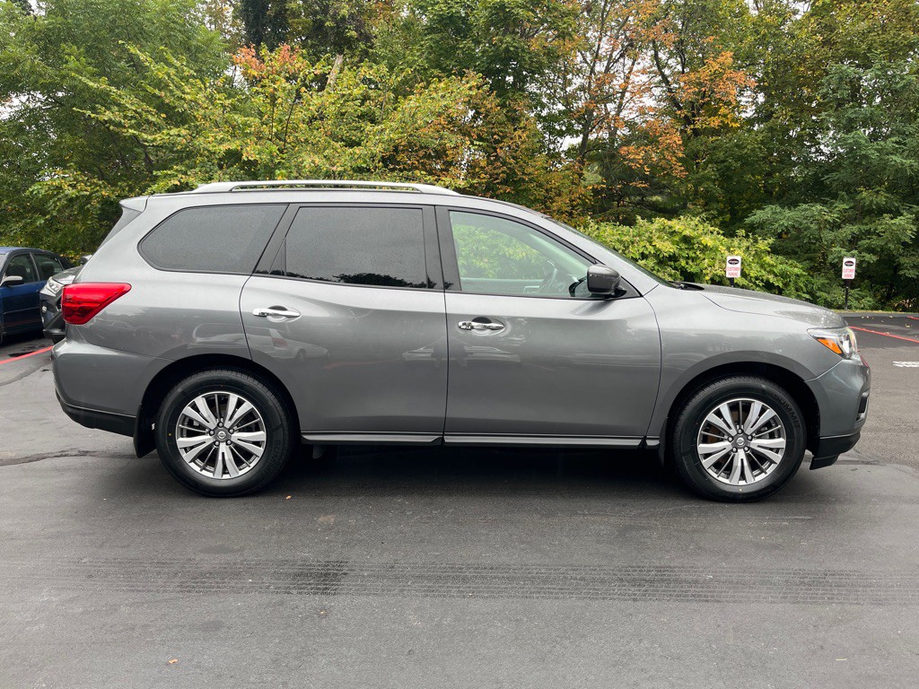 2019 Nissan Pathfinder Image 5