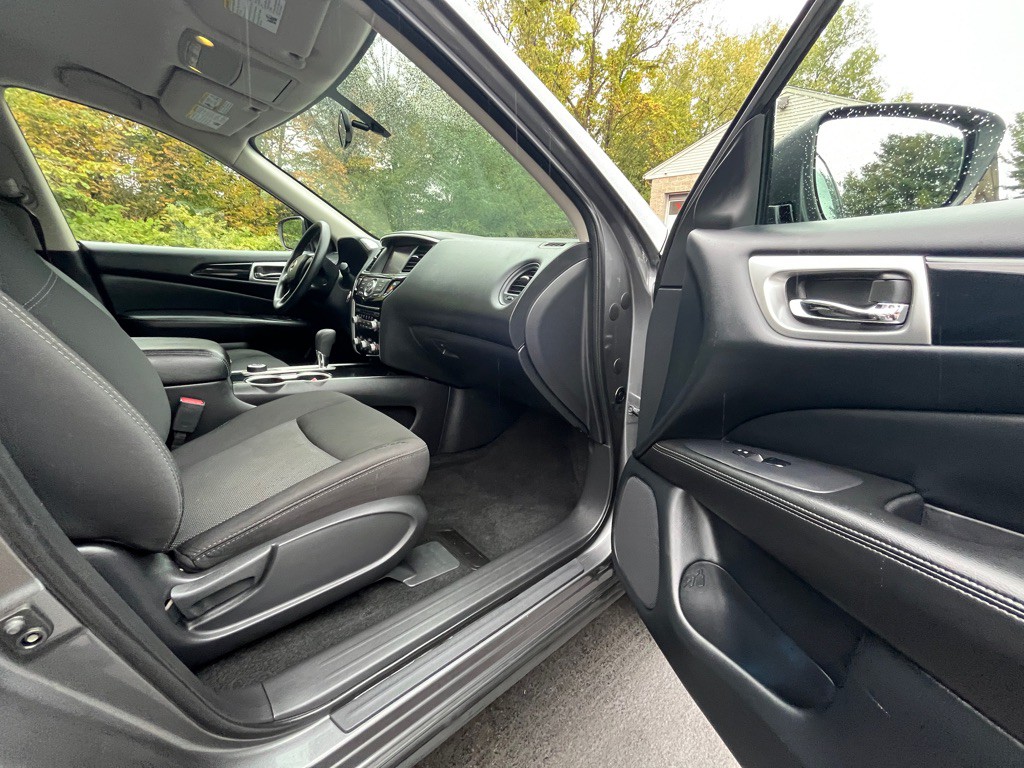 2019 Nissan Pathfinder Image 6
