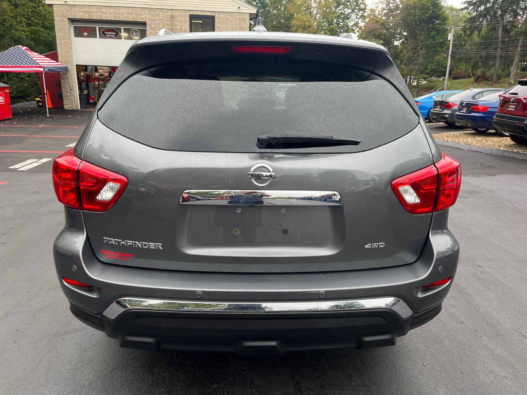 2019 Nissan Pathfinder Image 9
