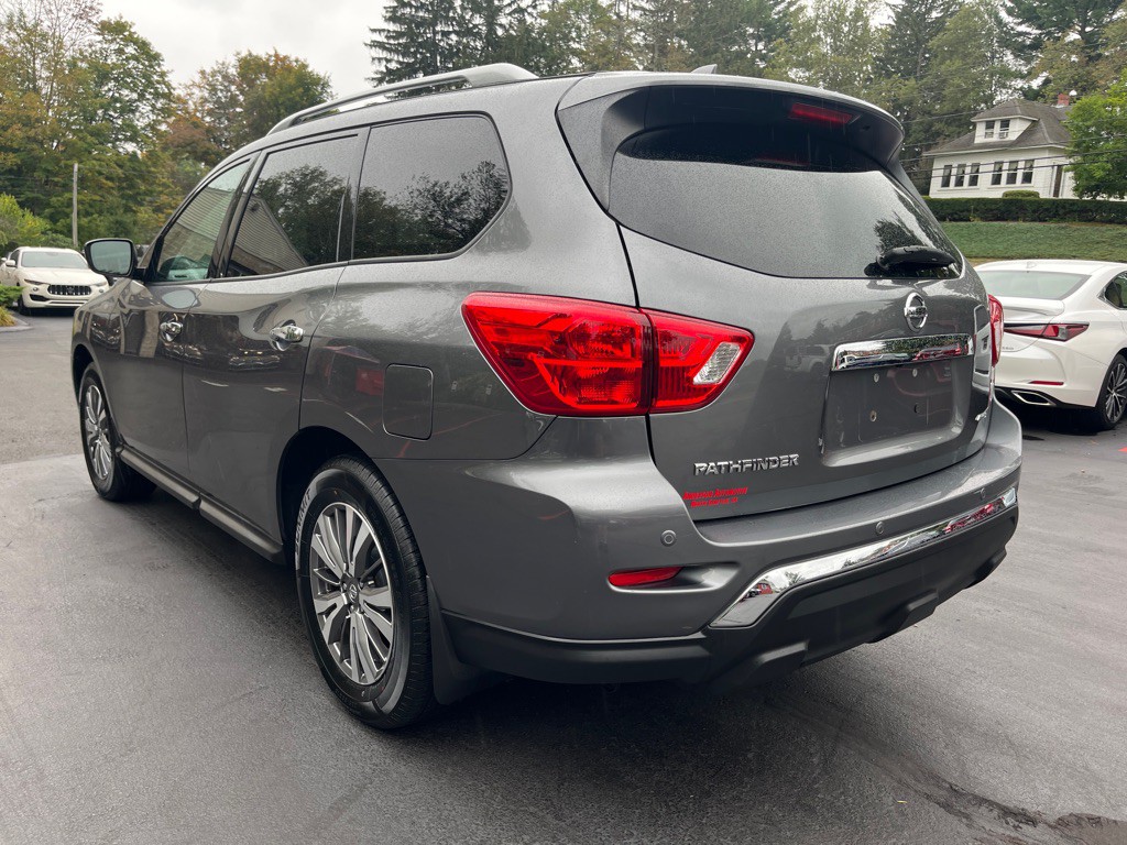 2019 Nissan Pathfinder Image 11