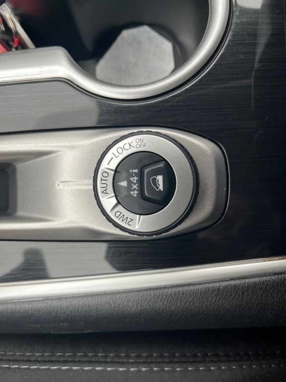 2019 Nissan Pathfinder Image 25