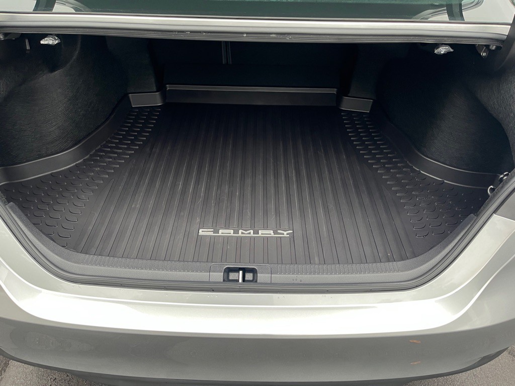 2019 Toyota Camry Image 10