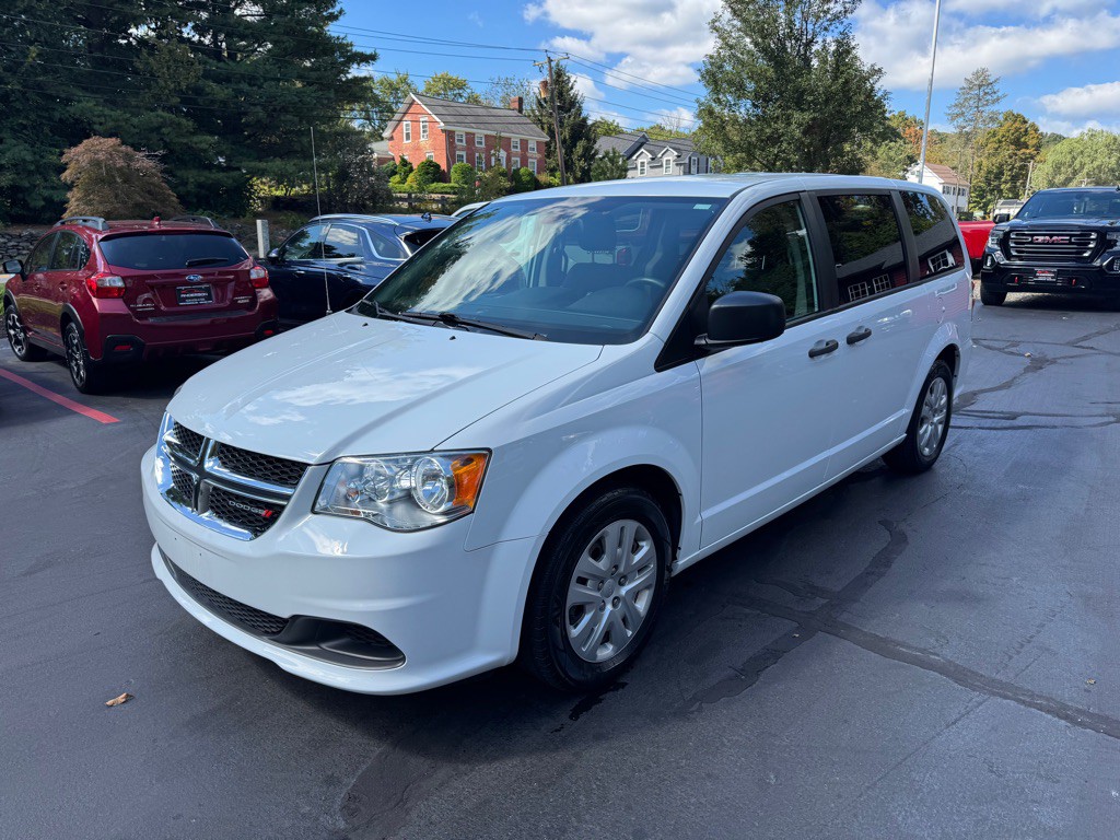 2019 Dodge Grand Caravan Image 2