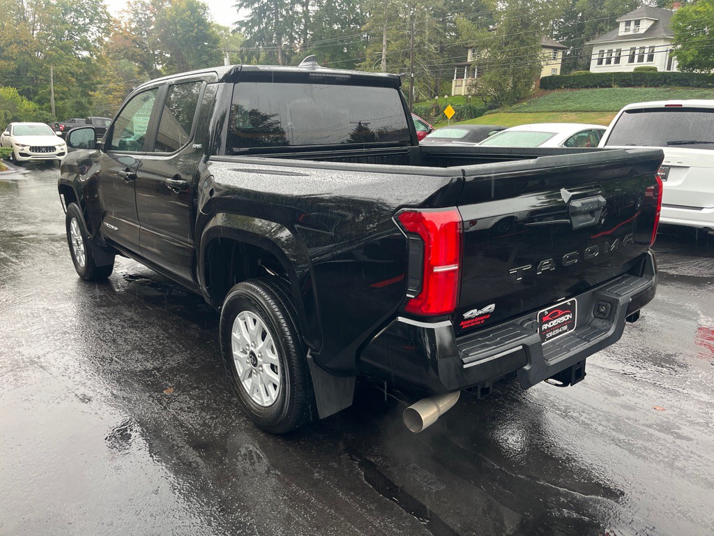 2024 Toyota Tacoma Image 11