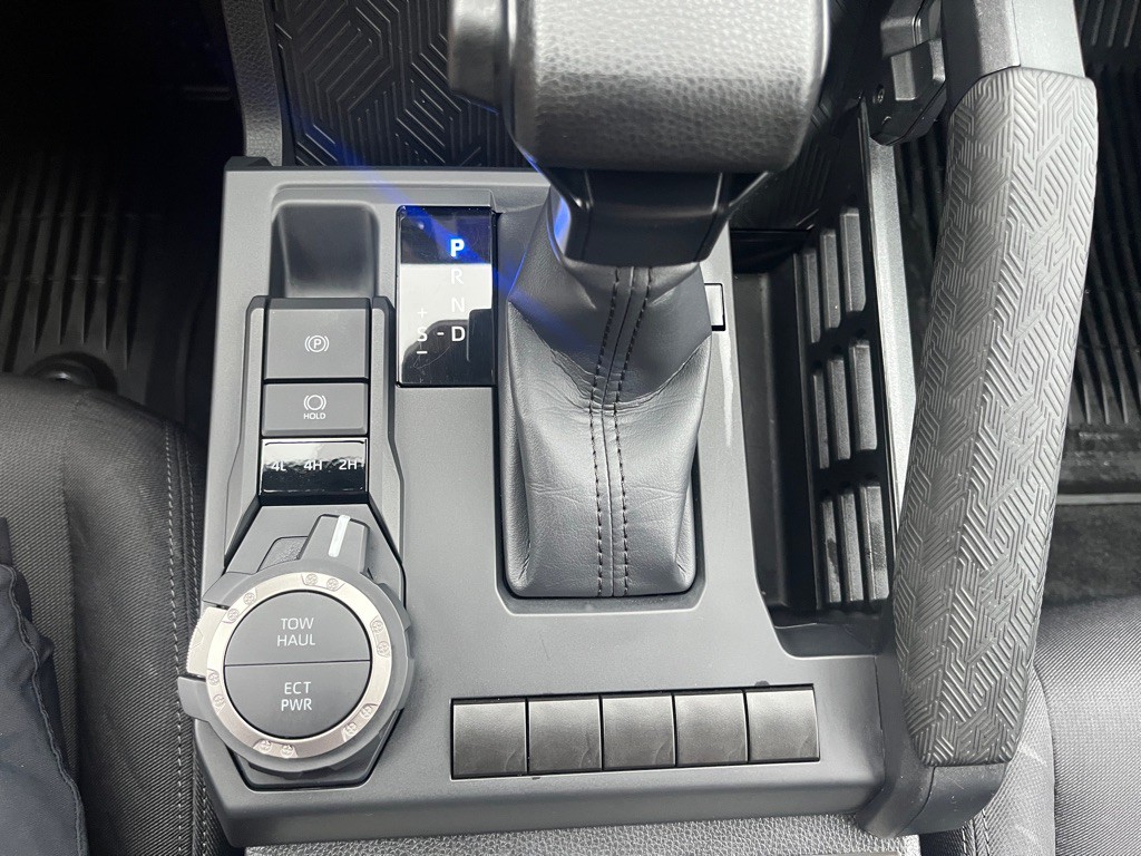 2024 Toyota Tacoma Image 23