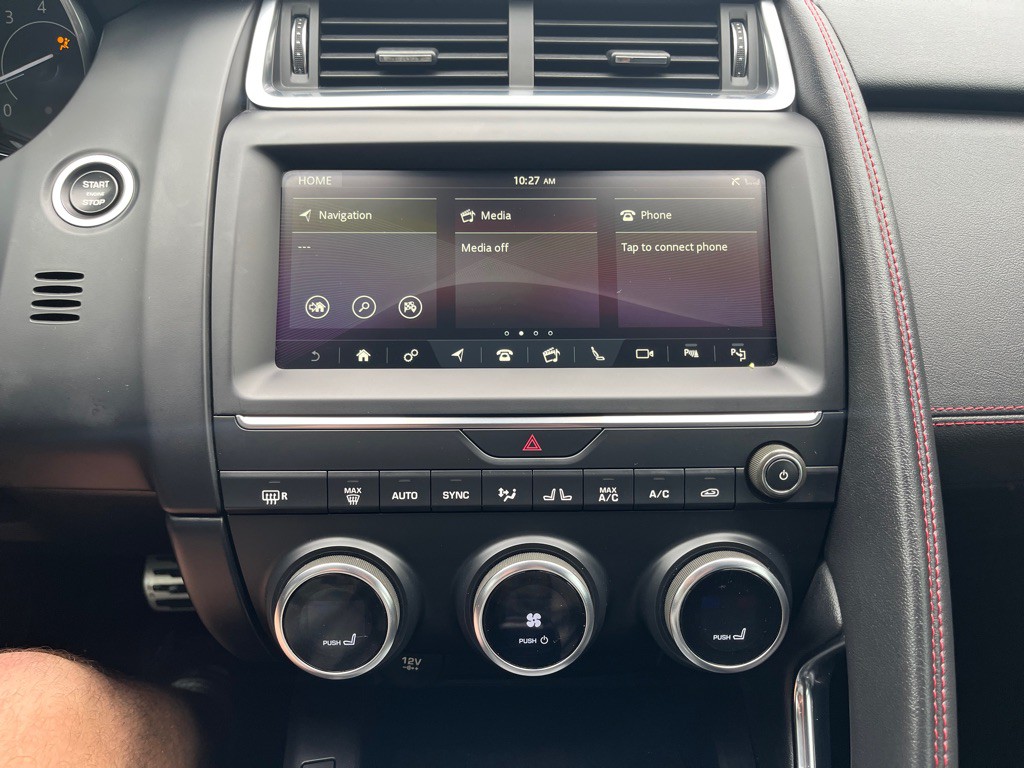 2018 Jaguar E-pace Image 28