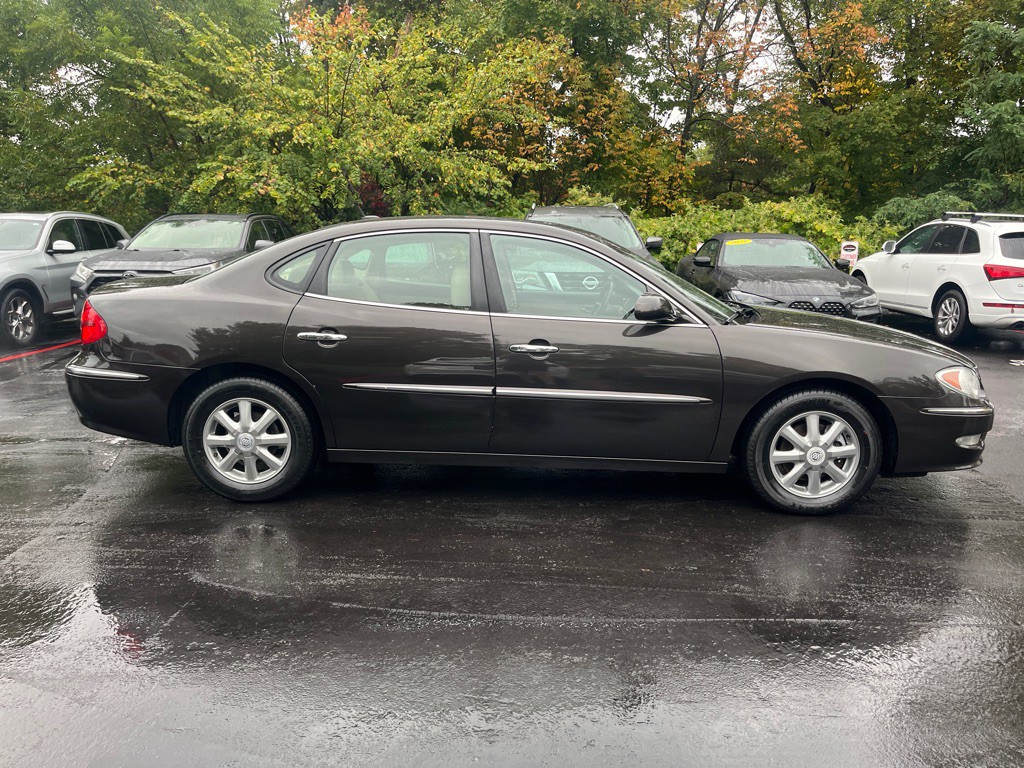 2009 Buick Lacrosse Image 6