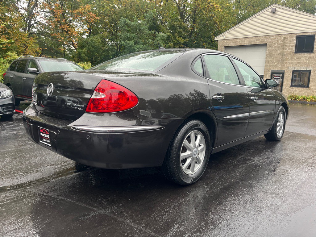 2009 Buick Lacrosse Image 9