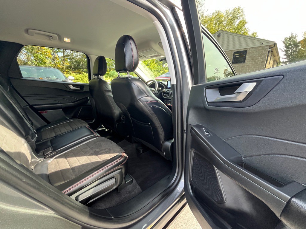 2022 Ford Escape Image 7