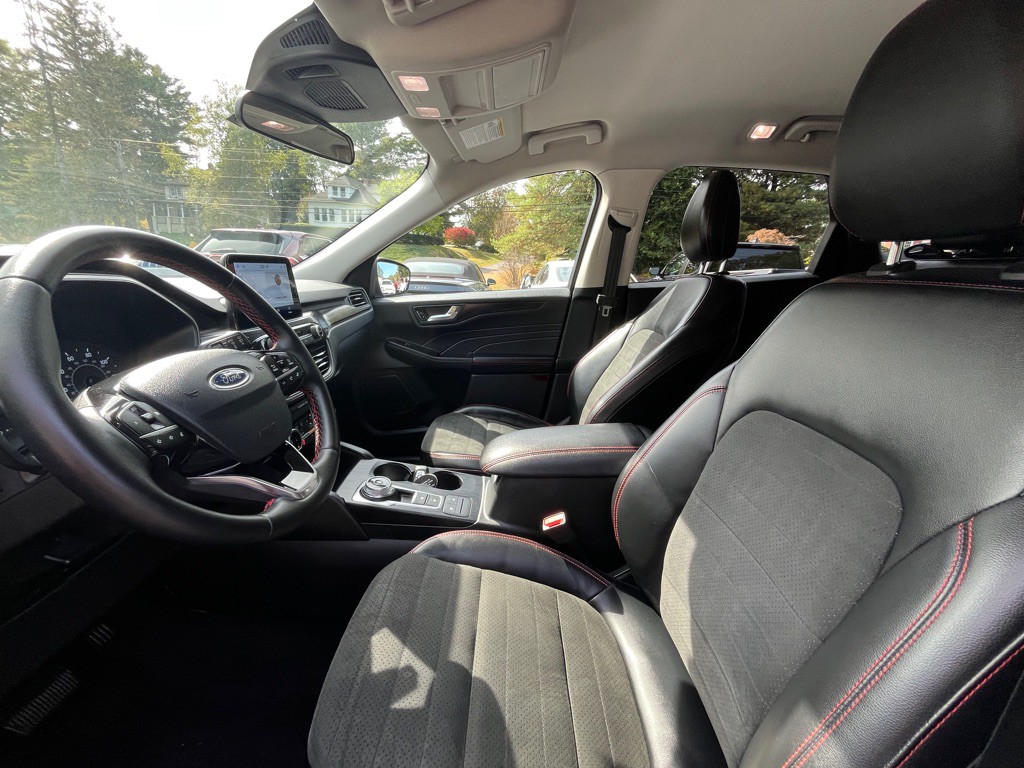 2022 Ford Escape Image 17