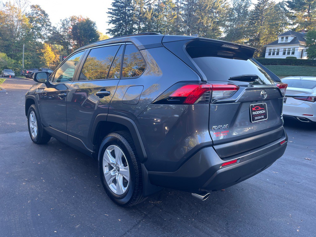 2019 Toyota Rav4 Image 13