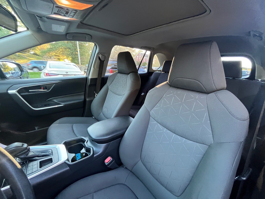 2019 Toyota Rav4 Image 19