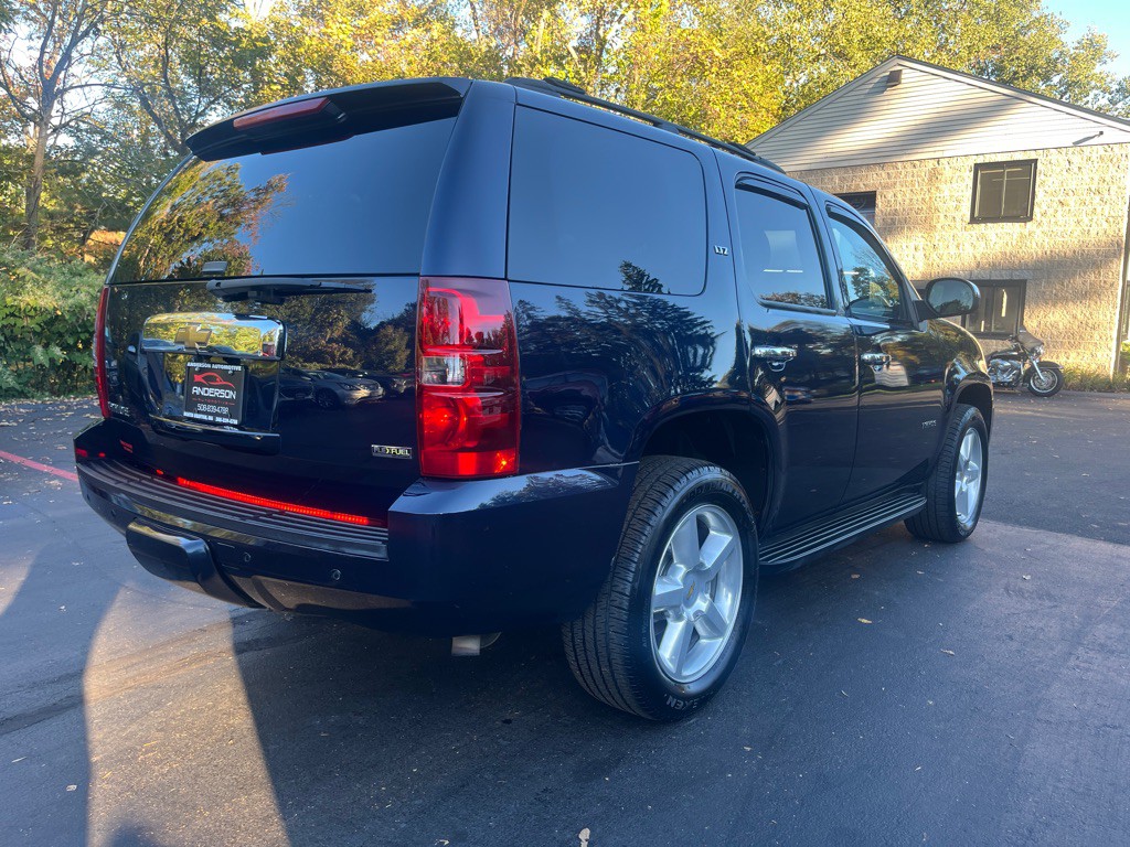 2007 Chevrolet Tahoe Image 9