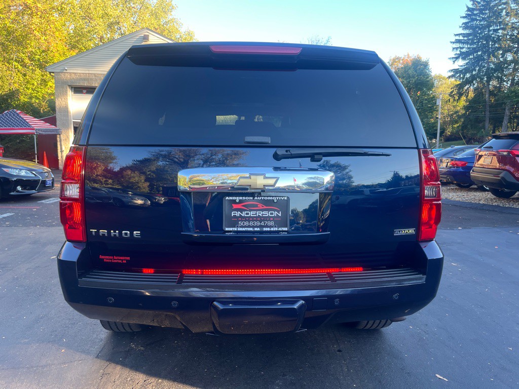 2007 Chevrolet Tahoe Image 10
