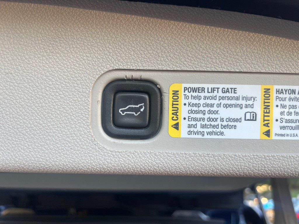 2007 Chevrolet Tahoe Image 13