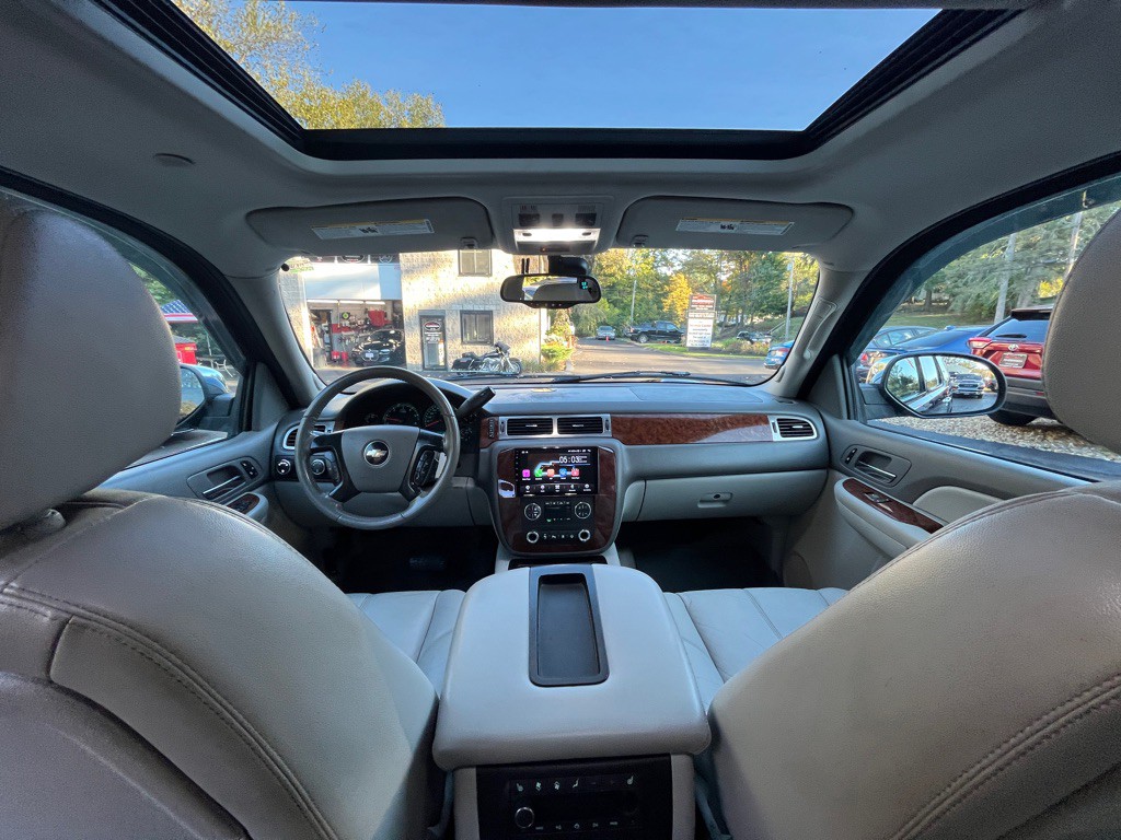 2007 Chevrolet Tahoe Image 17