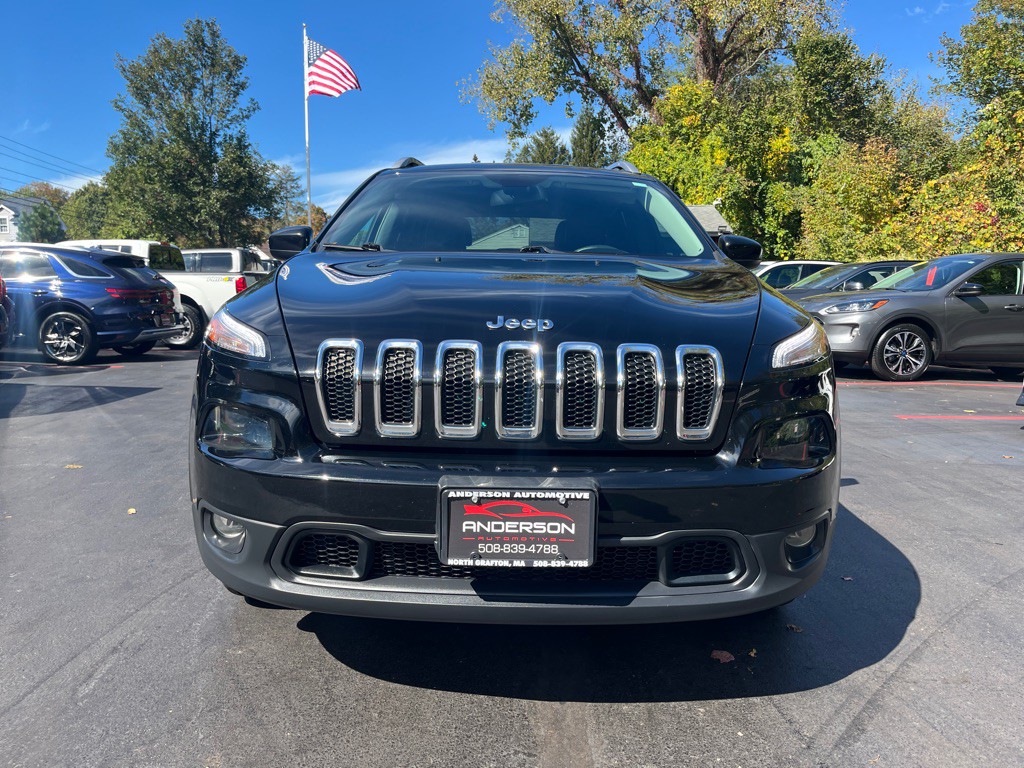 2017 Jeep Cherokee Image 3