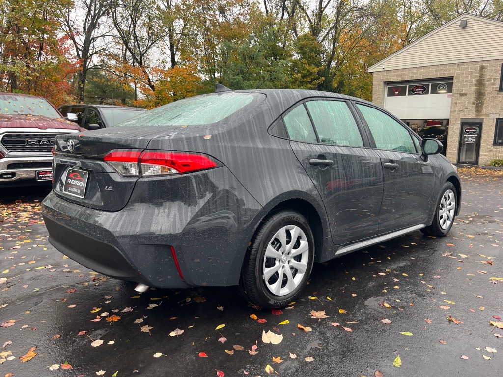 2024 Toyota Corolla Image 8