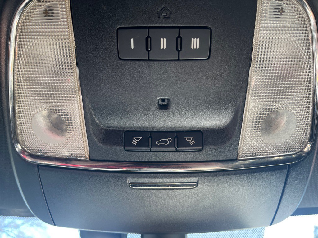 2018 Jeep Grand Cherokee Image 32