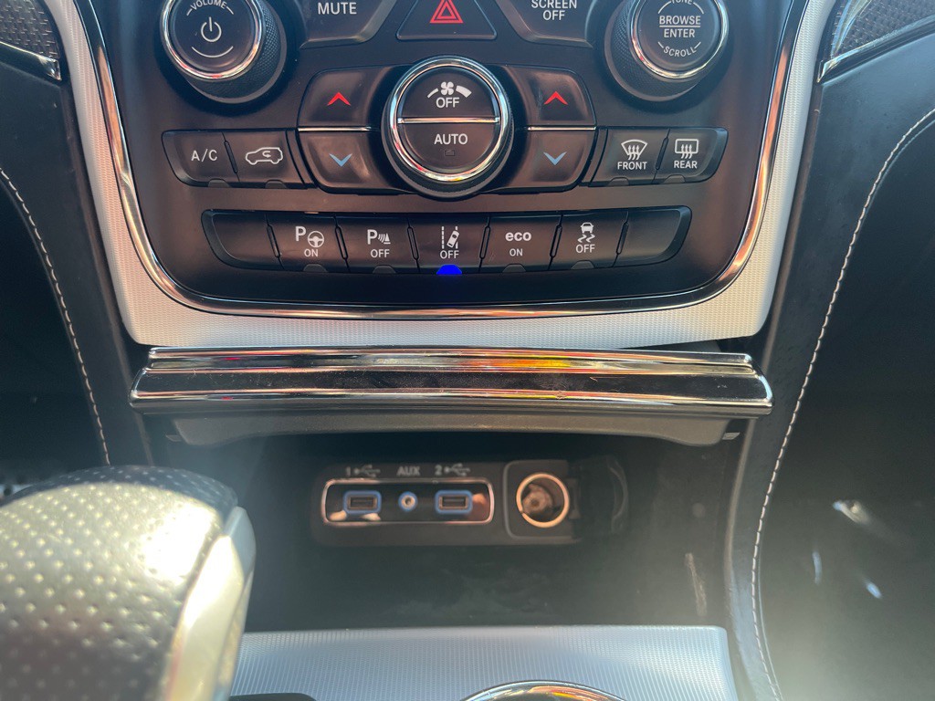 2018 Jeep Grand Cherokee Image 34