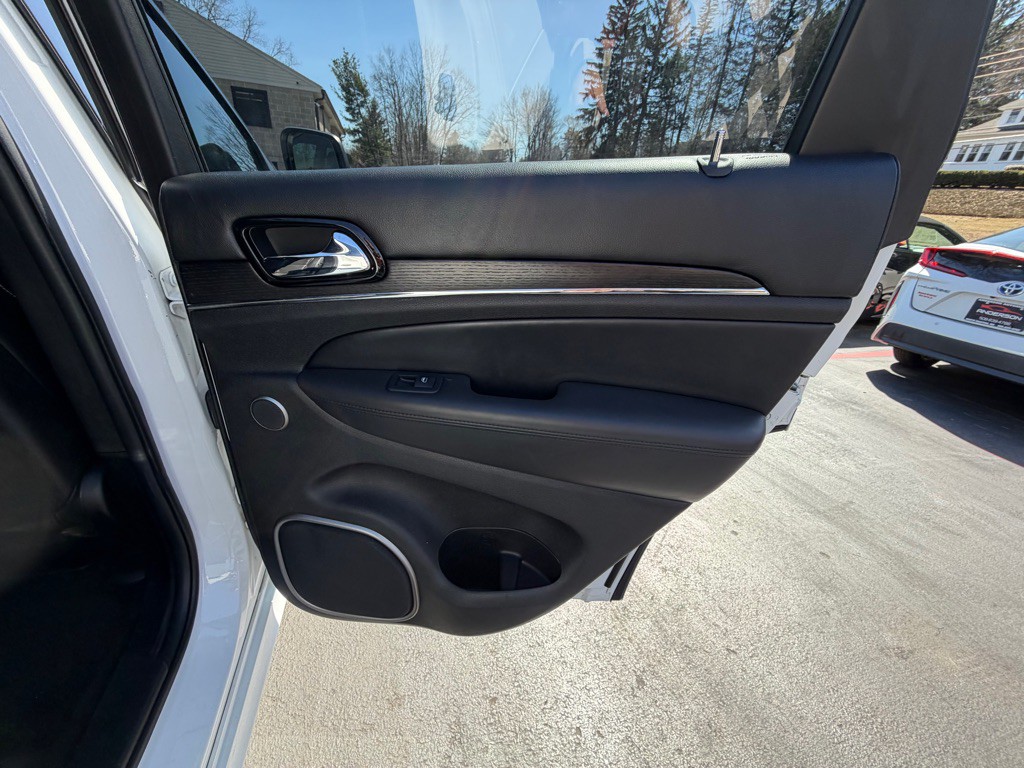 2018 Jeep Grand Cherokee Image 17