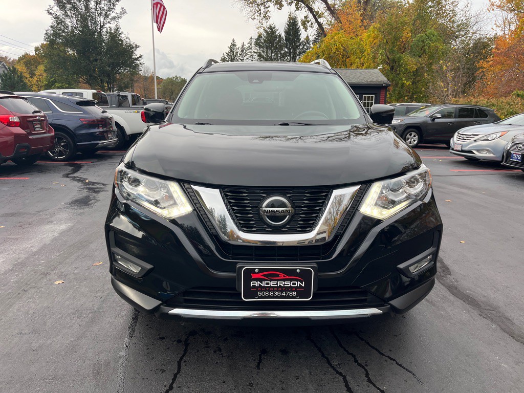 2019 Nissan Rogue Image 3