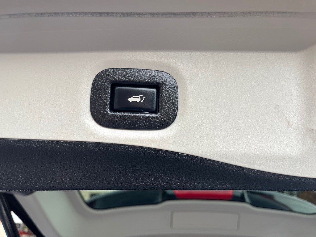 2019 Nissan Rogue Image 11