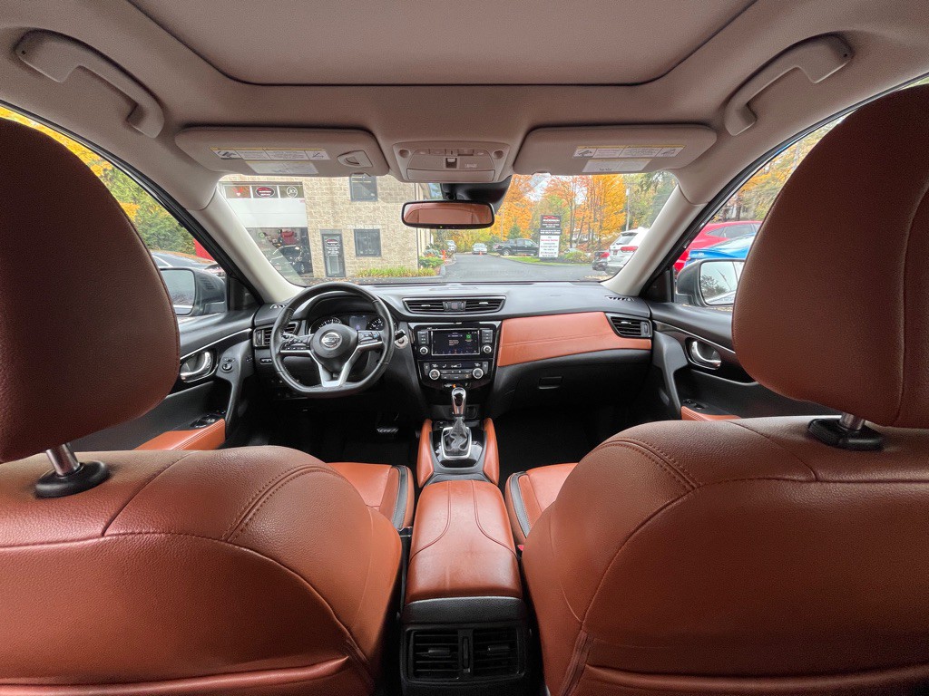2019 Nissan Rogue Image 14