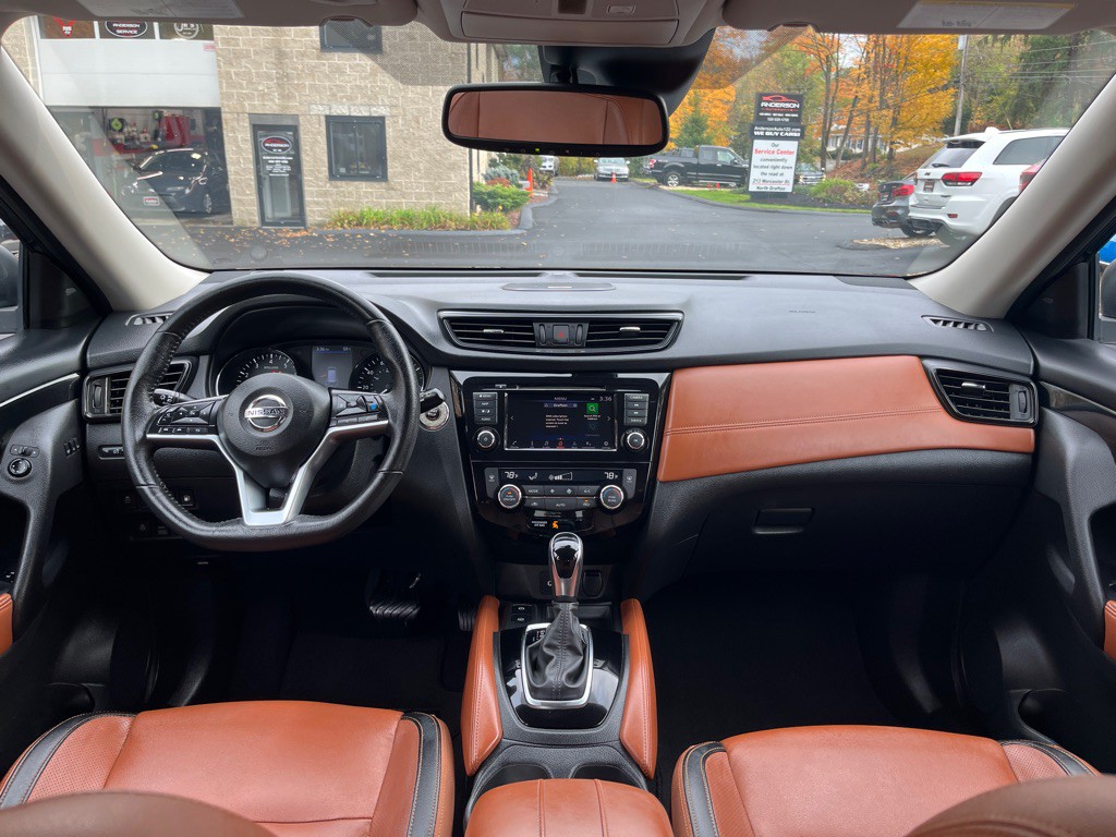 2019 Nissan Rogue Image 15